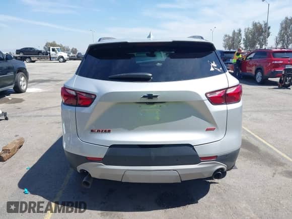 2021 Chevrolet Blazer LT с VIN 3GNKBDRS9MS533842, выставлен на аукционе IAAI как лот 41874640 с пробегом 49 446 миль миль и . История ставок и продаж доступна на DreamBid. Изображение 16.