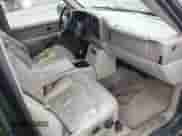 2002 Chevrolet Suburban Z71 с VIN 3GNFK16T12G354322, выставлен на аукционе IAAI как лот 41646865 с пробегом 229 700 миль миль и . История ставок и продаж доступна на DreamBid. Изображение 5.