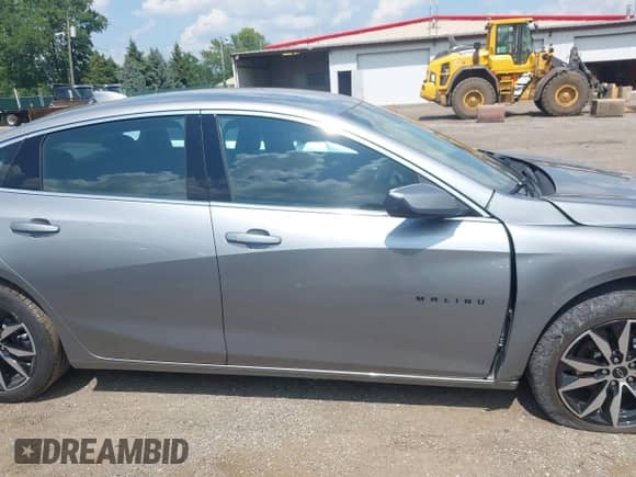 2024 Chevrolet Malibu RS с VIN 1G1ZG5ST9RF110331, выставлен на аукционе IAAI как лот 42973015 с пробегом 20 950 миль миль и . История ставок и продаж доступна на DreamBid. Изображение 13.