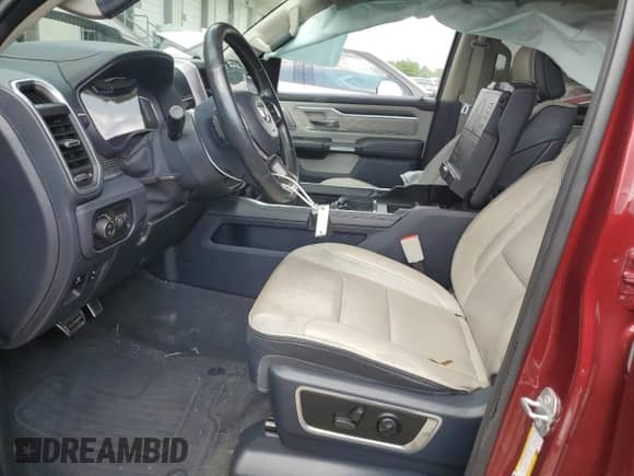 2023 Ram 1500 Limited z VIN 1C6SRFHT9PN521495, wystawiony jako Copart lot #64441415 z przebiegiem 54 103 mil mil oraz Szkoda całkowita • Salvage title. Historia ofert i sprzedaży dostępna na DreamBid. Obrazek 7.