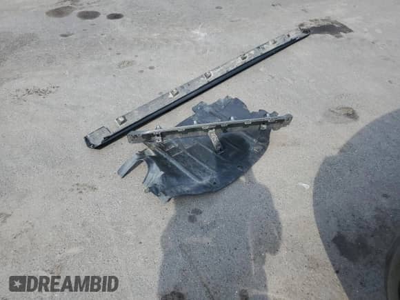 2022 Chrysler 300 Touring L с VIN 2C3CCADG0NH116372, выставлен на аукционе Copart как лот 67112725 с пробегом 18 513 миль миль и Списание • Salvage title. История ставок и продаж доступна на DreamBid. Изображение 12.