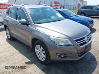 2009 Volkswagen Tiguan S с VIN WVGAV75N39W003418, выставлен на аукционе IAAI как лот 42228870 с пробегом 173 548 миль миль и . История ставок и продаж доступна на DreamBid. Изображение 1.