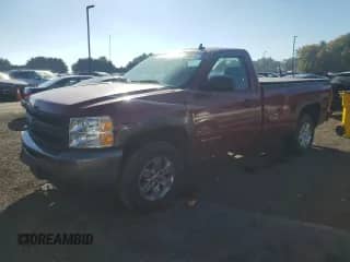 2009 Chevrolet Silverado 1500 Work Truck z VIN 1GCEK14JX9Z154653, wystawiony jako Copart lot #90719705 z przebiegiem 131 481 mil mil oraz Czysty tytuł • Clean title. Historia ofert i sprzedaży dostępna na DreamBid. Obrazek 1.