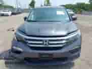 2017 Honda Pilot EX-L z VIN 5FNYF6H51HB005581, wystawiony jako IAAI lot #42360212 z przebiegiem 73 850 mil mil oraz . Historia ofert i sprzedaży dostępna na DreamBid. Obrazek 12.