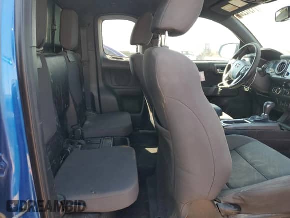 2016 Toyota Tacoma SR5 с VIN 5TFSZ5AN5GX006254, выставлен на аукционе Copart как лот 71312215 с пробегом 144 872 миль миль и Чистый • Clean title. История ставок и продаж доступна на DreamBid. Изображение 10.