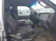 2013 Ford F-250 XL с VIN 1FT7W2BT2DEA02275, выставлен на аукционе IAAI как лот 42319132 с пробегом 324 445 миль миль и . История ставок и продаж доступна на DreamBid. Изображение 5.