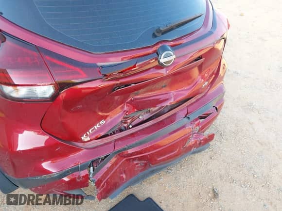 2024 Nissan Kicks SR с VIN 3N1CP5DV4RL471888, выставлен на аукционе IAAI как лот 43018127 с пробегом 21 378 миль миль и . История ставок и продаж доступна на DreamBid. Изображение 6.