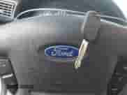 2005 Ford Explorer XLT z VIN 1FMZU73W85ZA07233, wystawiony jako IAAI lot #43120091 z przebiegiem 185 339 mil mil oraz . Historia ofert i sprzedaży dostępna na DreamBid. Obrazek 11.