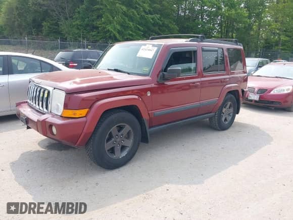 2008 Jeep Commander Sport с VIN 1J8HG48N98C203848, выставлен на аукционе IAAI как лот 42424047 с пробегом 119 272 миль миль и . История ставок и продаж доступна на DreamBid. Изображение 18.