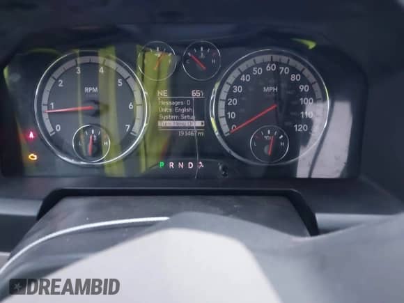 2011 Ram 1500 Big Horn z VIN 1D7RB1GT9BS555050, wystawiony jako IAAI lot #43302088 z przebiegiem 191 467 mil mil oraz . Historia ofert i sprzedaży dostępna na DreamBid. Obrazek 7.