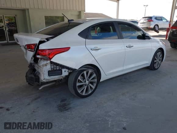 2019 Hyundai Accent Limited z VIN 3KPC34A30KE059385, wystawiony jako IAAI lot #42161374 z przebiegiem 38 619 mil mil oraz . Historia ofert i sprzedaży dostępna na DreamBid. Obrazek 4.