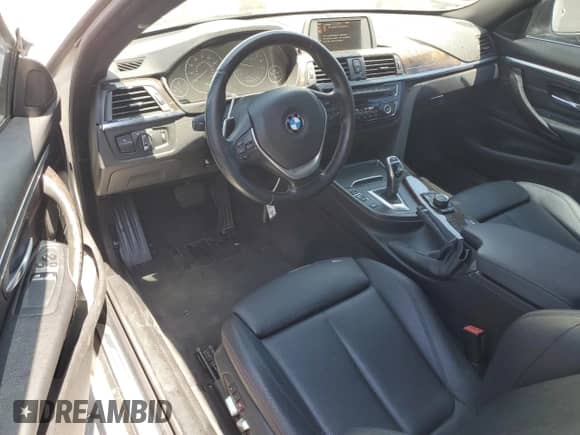 2017 BMW 4 Series 430i with VIN WBA4R7C51HK679507, listed as a Copart auction lot 66667195 with 104,192 mi miles and Salvage title. Bid and sale history available at DreamBid. Image 8.
