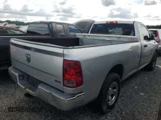 2010 Dodge 1500 ST с VIN 3D7JB1EP1AG177119, выставлен на аукционе Copart как лот 74556704 с пробегом 303 105 миль миль и Списание • Salvage title. История ставок и продаж доступна на DreamBid. Изображение 3.