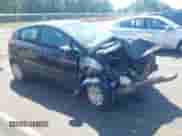 2016 Ford Fiesta S z VIN 3FADP4TJ6GM141872, wystawiony jako IAAI lot #43140520 z przebiegiem 169 678 mil mil oraz . Historia ofert i sprzedaży dostępna na DreamBid. Obrazek 1.