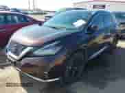 2021 Nissan Murano SL z VIN 5N1AZ2CJ9MC147329, wystawiony jako IAAI lot #42695194 z przebiegiem 37 685 mil mil oraz . Historia ofert i sprzedaży dostępna na DreamBid. Obrazek 2.