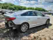 2017 Hyundai Sonata Sport с VIN 5NPE34AF6HH592834, выставлен на аукционе Copart как лот 65480265 с пробегом 117 903 миль миль и Списание • Salvage title. История ставок и продаж доступна на DreamBid. Изображение 3.