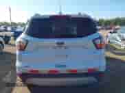 2018 Ford Escape SE с VIN 1FMCU9GD4JUB16483, выставлен на аукционе IAAI как лот 43256053 с пробегом 141 013 миль миль и . История ставок и продаж доступна на DreamBid. Изображение 17.