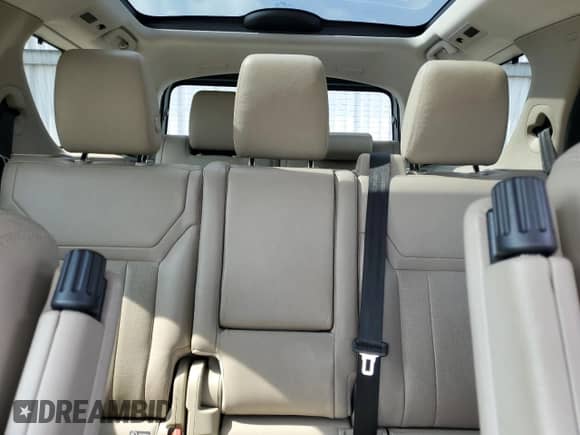 2017 Land Rover Discovery HSE with VIN SALRRBBV8HA027320, listed as a Copart auction lot 82089985 with 122,239 mi miles and Clean title. Bid and sale history available at DreamBid. Image 10.