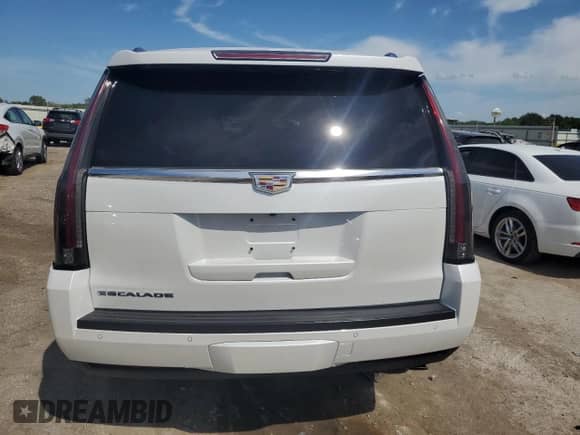 2016 Cadillac Escalade Premium Collection с VIN 1GYS4CKJ4GR215711, выставлен на аукционе Copart как лот 66734025 с пробегом 106 428 миль миль и Списание • Salvage title. История ставок и продаж доступна на DreamBid. Изображение 6.