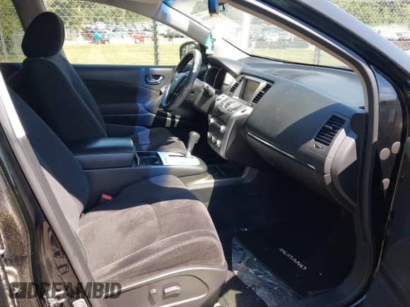 2014 Nissan Murano SV с VIN JN8AZ1MW5EW501165, выставлен на аукционе IAAI как лот 42871818 с пробегом 135 704 миль миль и . История ставок и продаж доступна на DreamBid. Изображение 5.