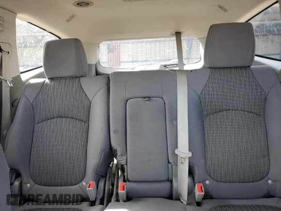 2014 Chevrolet Traverse LS z VIN 1GNKRFED2EJ157955, wystawiony jako Copart lot #81005695 z przebiegiem 158 108 mil mil oraz Czysty tytuł • Clean title. Historia ofert i sprzedaży dostępna na DreamBid. Obrazek 10.