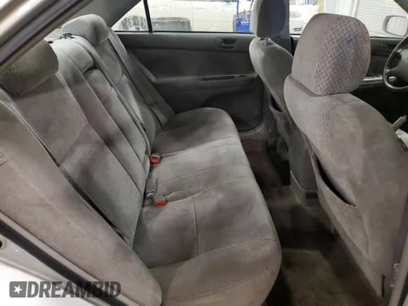 2004 Toyota Camry LE with VIN 4T1BE30K04U842943, listed as a Copart auction lot 80728825 with 213,176 mi miles and Clean title. Bid and sale history available at DreamBid. Image 10.