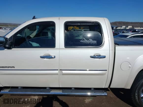 2012 GMC Sierra 1500 SLT с VIN 3GTP2WE76CG131712, выставлен на аукционе IAAI как лот 41413652 с пробегом 194 901 миль миль и . История ставок и продаж доступна на DreamBid. Изображение 14.