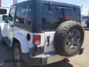 2014 Jeep Wrangler Sahara z VIN 1C4AJWBG3EL197444, wystawiony jako Copart lot #64733055 z przebiegiem 193 278 mil mil oraz Czysty tytuł • Clean title. Historia ofert i sprzedaży dostępna na DreamBid. Obrazek 3.