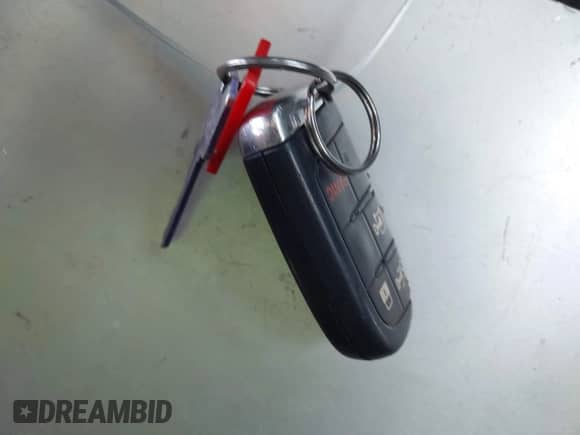 2023 Ram ProMaster Cargo z VIN 3C6MRVJG7PE536680, wystawiony jako IAAI lot #42044422 z przebiegiem 43 424 mil mil oraz . Historia ofert i sprzedaży dostępna na DreamBid. Obrazek 11.