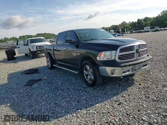 2017 Ram 1500 Big Horn z VIN 1C6RR6LTXHS505430, wystawiony jako Copart lot #68874355 z przebiegiem 269 764 mil mil oraz Szkoda całkowita • Salvage title. Historia ofert i sprzedaży dostępna na DreamBid. Obrazek 13.