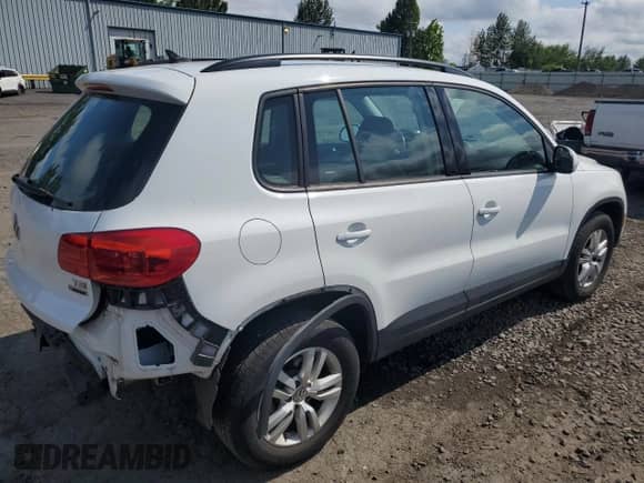 2017 Volkswagen Tiguan S с VIN WVGBV7AX6HK019887, выставлен на аукционе Copart как лот 59719755 с пробегом 66 141 миль миль и Списание • Salvage title. История ставок и продаж доступна на DreamBid. Изображение 3.