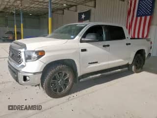 2020 Toyota Tundra SR5 with VIN 5TFEY5F15LX259526, listed as a Copart auction lot 68338275 with 89,051 mi miles and Salvage title. Bid and sale history available at DreamBid. Image 1.