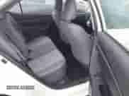 2019 Toyota Corolla L z VIN 2T1BURHEXKC206162, wystawiony jako IAAI lot #42940906 z przebiegiem 103 428 mil mil oraz . Historia ofert i sprzedaży dostępna na DreamBid. Obrazek 8.