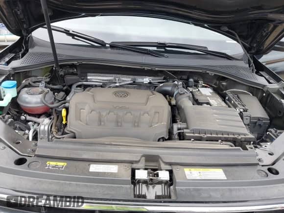 2024 Volkswagen Tiguan S с VIN 3VVRB7AX1RM175360, выставлен на аукционе IAAI как лот 42196560 с пробегом 5 133 миль миль и . История ставок и продаж доступна на DreamBid. Изображение 10.