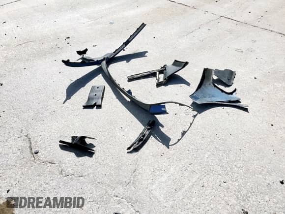 2017 Hyundai Elantra Value Edition with VIN KMHD84LF0HU245866, listed as a Copart auction lot 81701445 with 127,206 mi miles and Salvage title. Bid and sale history available at DreamBid. Image 12.