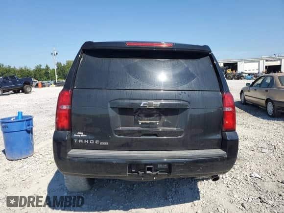 2017 Chevrolet Tahoe LS с VIN 1GNSCAKC5HR229012, выставлен на аукционе Copart как лот 71495175 с пробегом 151 837 миль миль и Списание • Salvage title. История ставок и продаж доступна на DreamBid. Изображение 6.