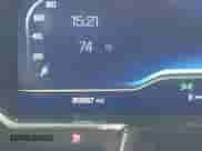 2022 Chevrolet Silverado 1500 RST z VIN 1GCUDEET8NZ571342, wystawiony jako IAAI lot #42146604 z przebiegiem 90 957 mil mil oraz . Historia ofert i sprzedaży dostępna na DreamBid. Obrazek 15.