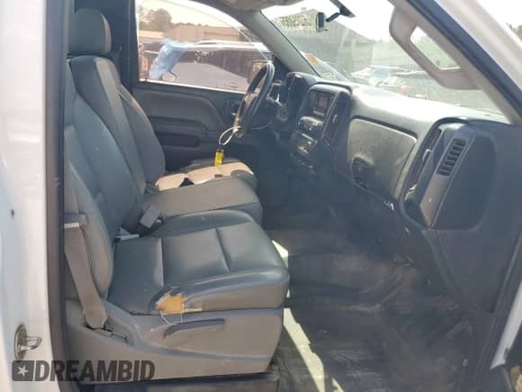 2015 Chevrolet Silverado 1500 Work Truck z VIN 1GCNCPEH9FZ299724, wystawiony jako Copart lot #57239065 z przebiegiem 178 108 mil mil oraz Czysty tytuł • Clean title. Historia ofert i sprzedaży dostępna na DreamBid. Obrazek 11.
