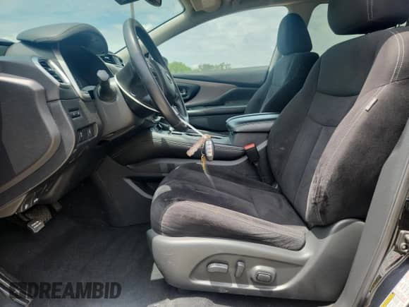2020 Nissan Murano SV с VIN 5N1AZ2BS8LN100306, выставлен на аукционе Copart как лот 61027085 с пробегом 99 895 миль миль и На запчасти • Non repairable. История ставок и продаж доступна на DreamBid. Изображение 7.