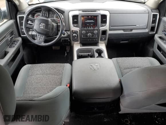 2018 Ram 1500 Big Horn z VIN 3C6RR7LG2JG230464, wystawiony jako Copart lot #80822365 z przebiegiem 75 313 mil mil oraz Szkoda całkowita • Salvage title. Historia ofert i sprzedaży dostępna na DreamBid. Obrazek 8.