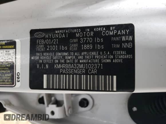 2021 Hyundai Venue SE with VIN KMHRB8A32MU102371, listed as a Copart auction lot 39060054 with 65,943 mi miles and . Bid and sale history available at DreamBid. Image 12.