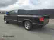 2002 Chevrolet S-10 LS with VIN 1GCCS19W428252018, listed as a Copart auction lot 85490215 with 113,338 mi miles and Salvage title. Bid and sale history available at DreamBid. Image 2.