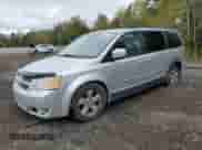 2009 Dodge Grand Caravan SE with VIN 2D8HN44E79R587352, listed as a Copart auction lot 85818865 with 430,185 mi miles and Clean title. Bid and sale history available at DreamBid. Image 1.