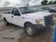 2014 Ford F-150 XL z VIN 1FTMF1CM6EKE33712, wystawiony jako Copart lot #66363225 z przebiegiem 327 215 mil mil oraz Szkoda całkowita • Salvage title. Historia ofert i sprzedaży dostępna na DreamBid. Obrazek 4.