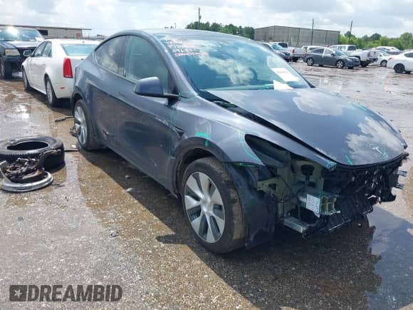 2023 Tesla Model Y Long Range с VIN 7SAYGDEE4PA096821, выставлен на аукционе IAAI как лот 42694922 с пробегом 29 156 миль миль и . История ставок и продаж доступна на DreamBid. Изображение 1.