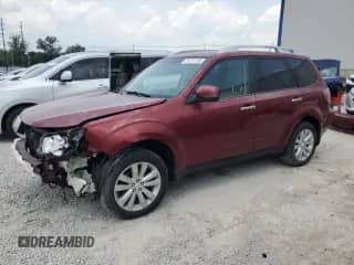 2011 Subaru Forester X Touring z VIN JF2SHAGC0BH756490, wystawiony jako Copart lot #59112195 z przebiegiem 158 137 mil mil oraz Szkoda całkowita • Salvage title. Historia ofert i sprzedaży dostępna na DreamBid. Obrazek 1.
