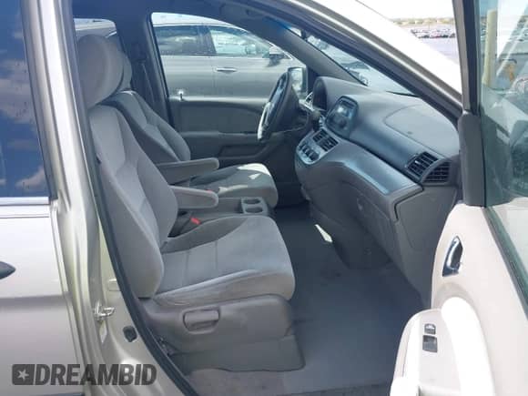 2008 Honda Odyssey LX с VIN 5FNRL38228B083868, выставлен на аукционе IAAI как лот 43320300 с пробегом 209 908 миль миль и . История ставок и продаж доступна на DreamBid. Изображение 5.