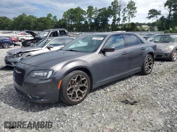 2016 Chrysler 300 S Alloy Edition с VIN 2C3CCABG5GH310983, выставлен на аукционе Copart как лот 67088685 с пробегом 132 253 миль миль и Списание • Salvage title. История ставок и продаж доступна на DreamBid. Изображение 1.