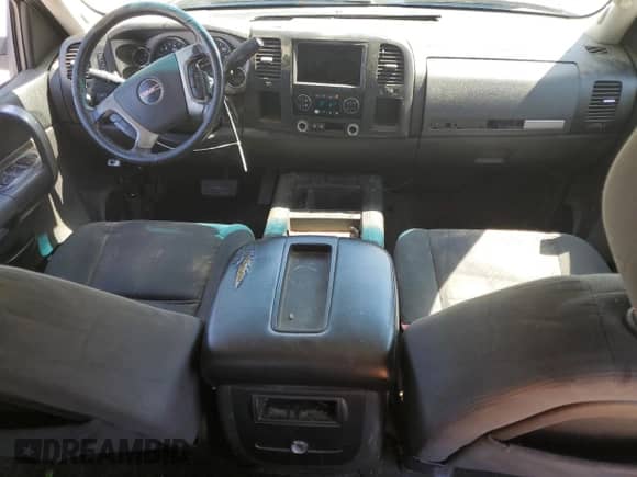 2007 GMC Sierra 1500 SLT with VIN 2GTEC13J671505028, listed as a Copart auction lot 64141265 with 172,221 mi miles and Salvage title. Bid and sale history available at DreamBid. Image 8.