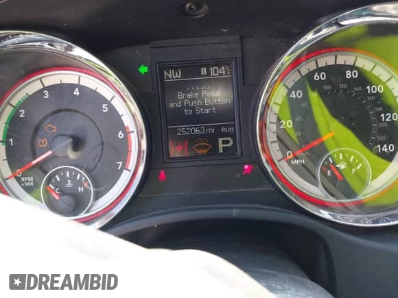 2013 Dodge Durango R/T with VIN 1C4SDHCT4DC658023, listed as a IAAI auction lot 43020765 with 252,063 mi miles and . Bid and sale history available at DreamBid. Image 7.